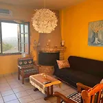 Sunny House At Ancient Mycenae, Close To Nafplio! Apartamento Mykines