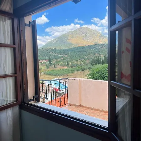 Sunny House At Ancient Mycenae, Close To Nafplio! Apartmán