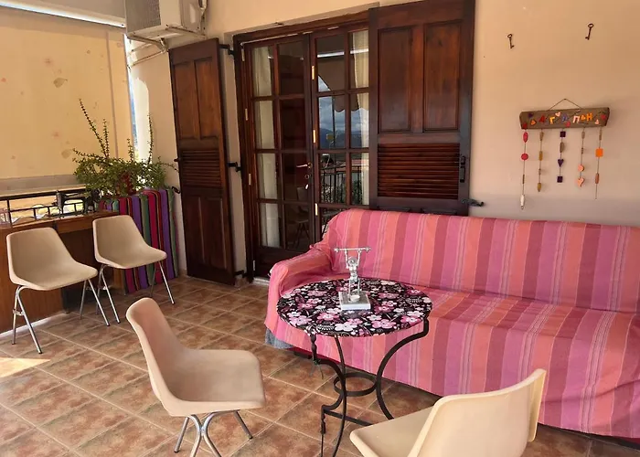 Sunny House At Ancient Mycenae, Close To Nafplio! Apartamento Mykines